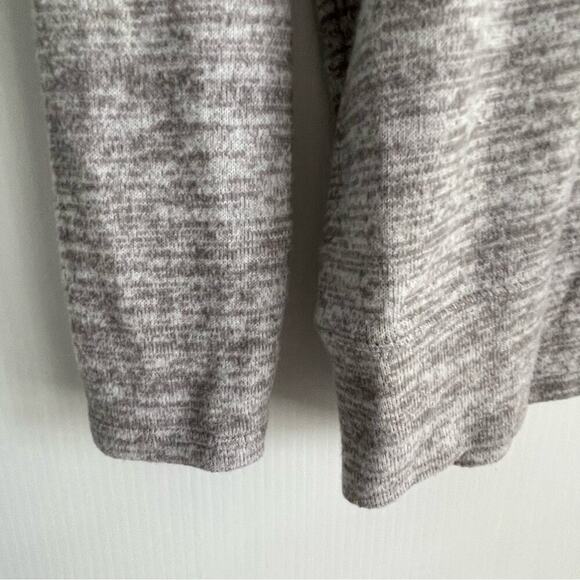 Prana grey pullover long sleeve top crewneck shirt size small - Picture 6 of 10